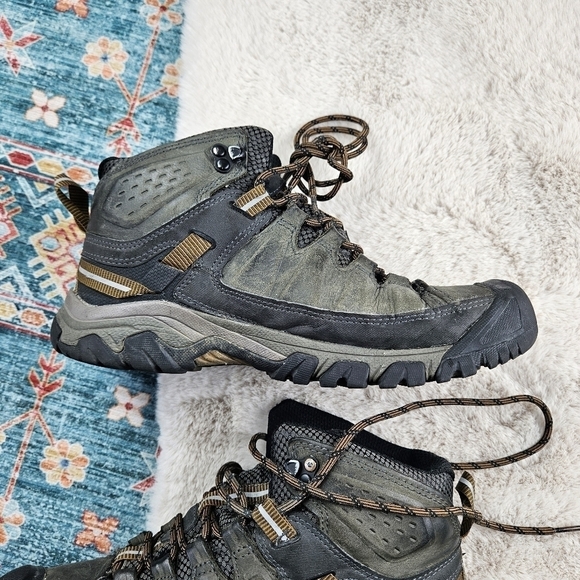 Keen 1017787 Men's TARGHEE III Waterproof Mid Hiking Boots US 8 - Picture 9 of 13